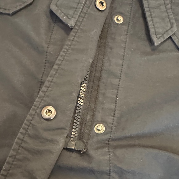 GAP - Picture 6 of 12